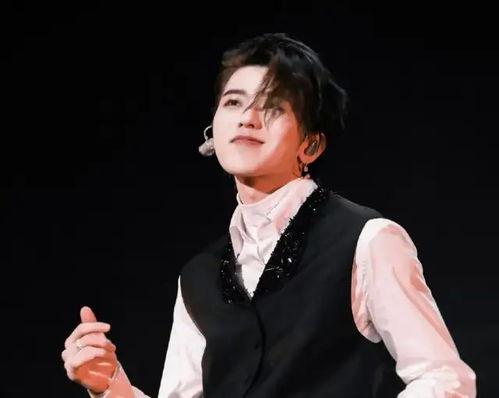 蔡徐坤娱乐圈吃瓜视频,揭秘明星幕后生活